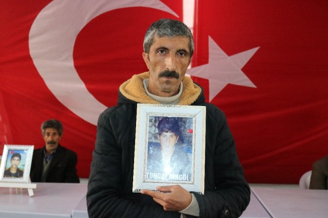 HDP önündeki ailelerin evlat nöbeti 208’inci gününde