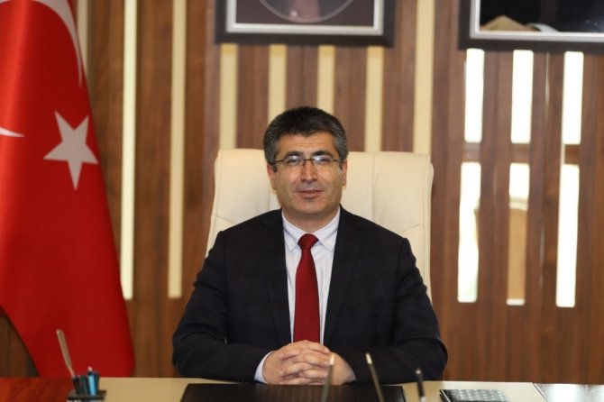 NEVÜ Rektörü Prof. Dr. Semih Aktekin göreve başladı