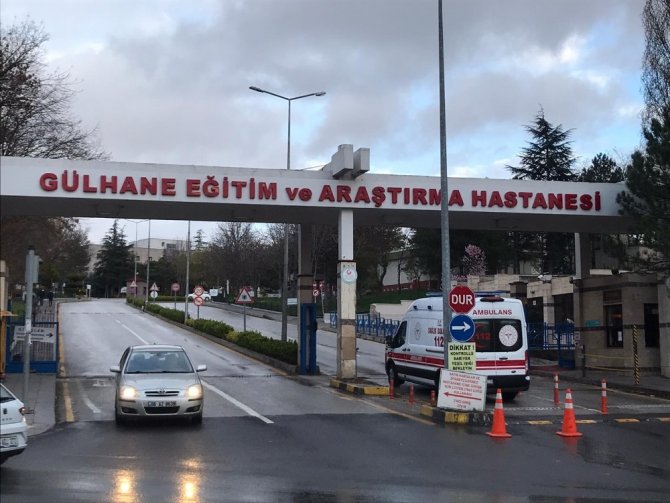 Ankara’da tahliye bekleyen umrecilerin bazılarının ‘Korona virüs’ testleri pozitif çıktı