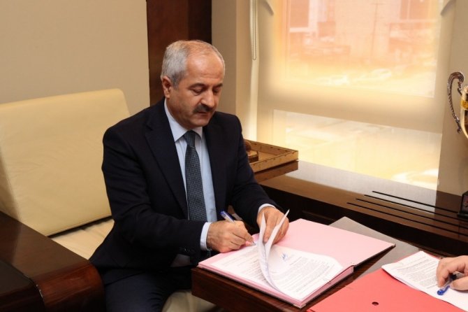 Gebze Belediyesi’nde toplu iş sözleşmesi imzalandı