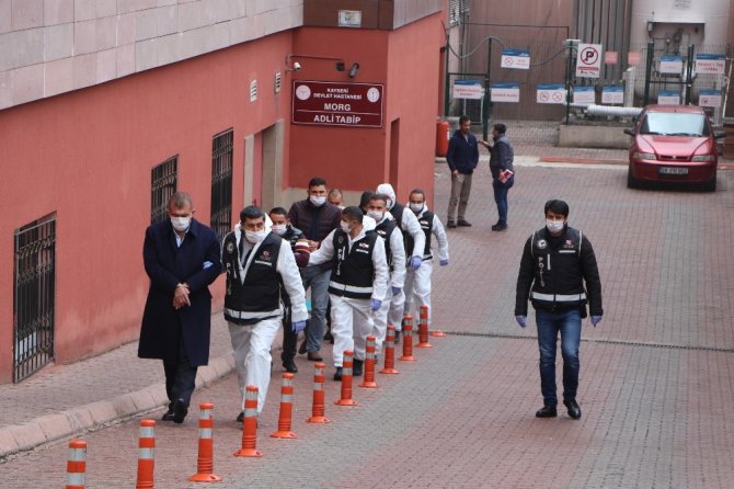 Kayseri’de silahlı suç örgütüne operasyonda gözaltına alınan 8 kişi adliyeye sevk edildi