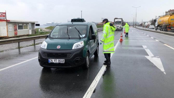 İstanbul’dan Trakya’ya açılan tüm yollar kapalı