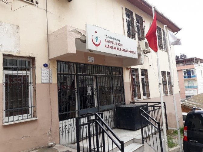 İzmir’de aile sağlık merkezinde hemşireye darp