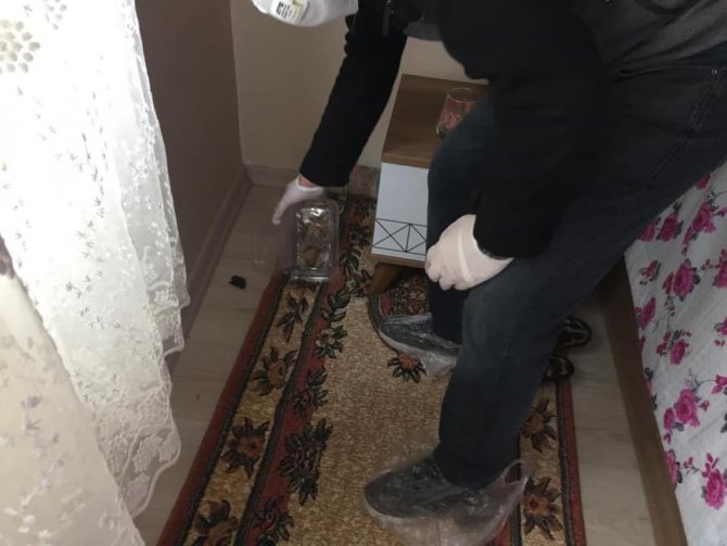 Aydın’da ölü yarasanın bulunduğu ev dezenfekte edildi