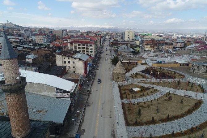Erzurum’da toplu taşıma araçlarına uyarılar asıldı