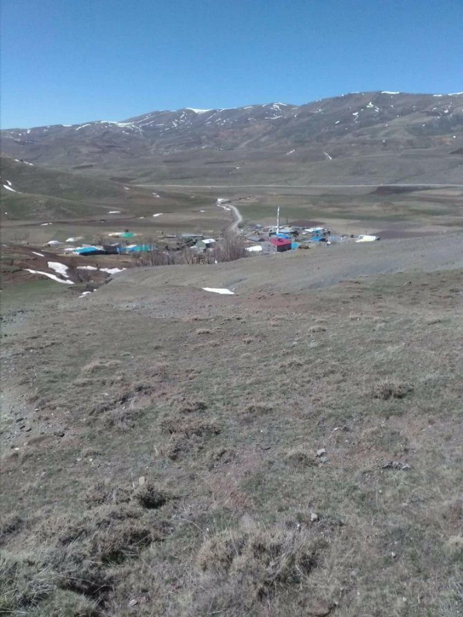Erzurum’da bir köy karantinaya alındı