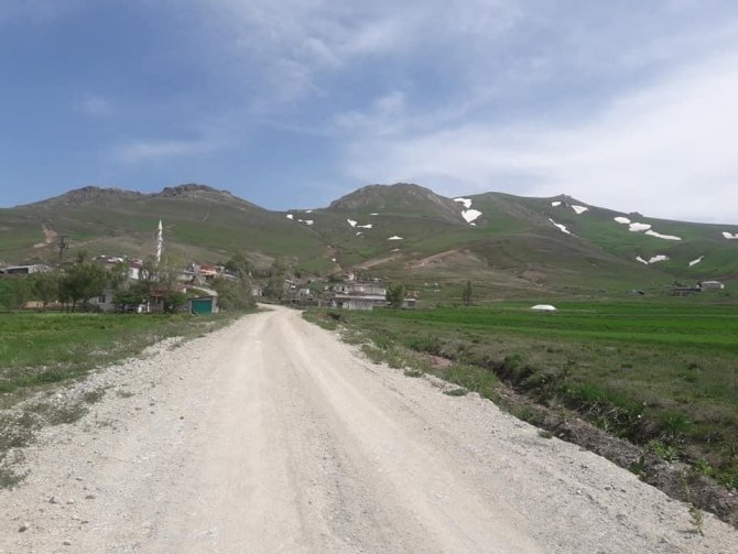 Erzurum’da bir köy karantinaya alındı