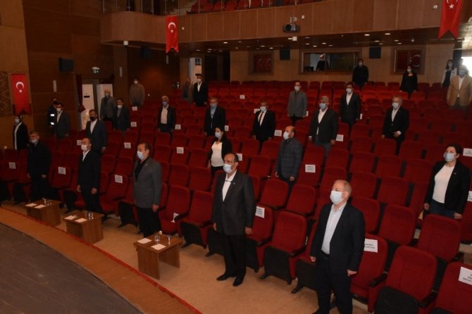 Ceyhan belediye meclisi olağanüstü toplandı