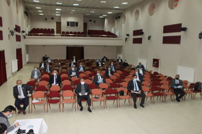 Çankırı’da sosyal mesafeli olağanüstü meclis toplantısı