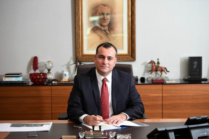 Çankaya Belediye Başkanı Taşdelen: "Yaşasın milletin kayıtsız şartsız egemenliği"