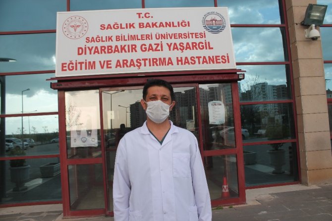 Diyarbakır’da sağlık çalışanlarına bir ay boyunca yemek ikramı