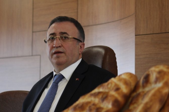 Türkiye Fırıncılar Federasyonu Başkanı Halil İbrahim Balcı Ramazan pidesi fiyatlarını açıkladı