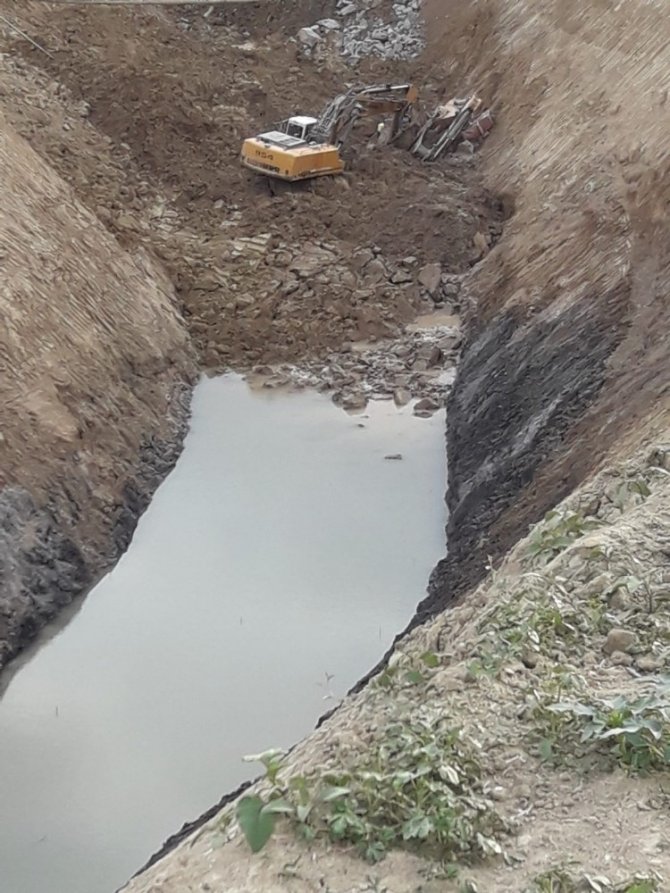 Beypazarı’nda baraj inşaatında toprak kayması: 1 ölü