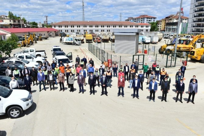 BaşkanVidinlioğlu, belediye personelini ve polis noktalarını ziyaret etti