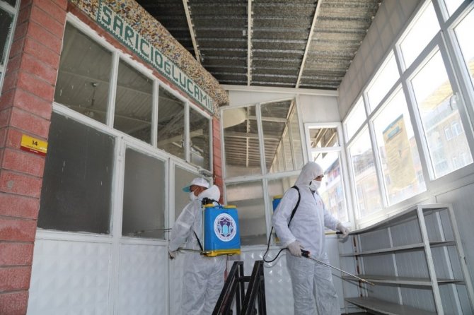 Malatya’da camiler Çuma’ya hazırlanıyor
