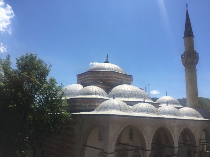 Tosya’da ilk Cuma namazı 6 camide kılınacak