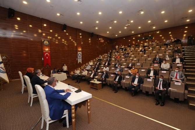 Şahinbey Belediye Meclisi toplandı