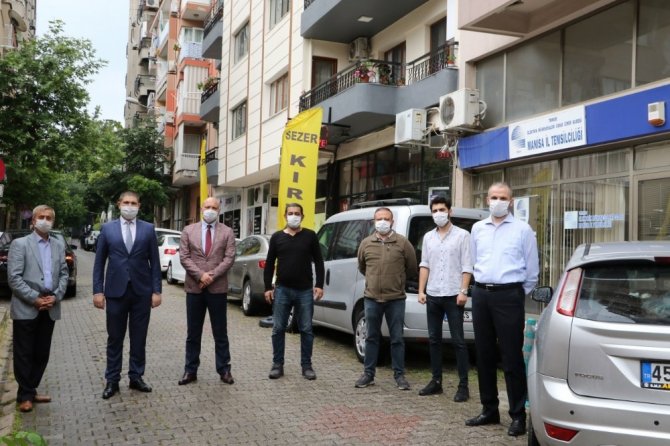Manisa Büyükşehir Belediyesinin maske desteği sürüyor