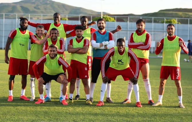 Sivasspor çift kale maç yaptı