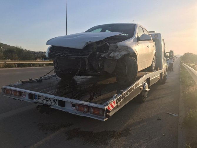 İzmir’de 5 araçlı zincirleme kaza: 4 yaralı