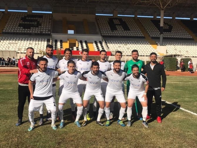 Kuşadası Gençlikspor play-off maçlarına hazırlanıyor