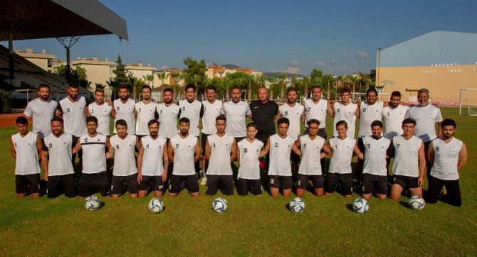 Kuşadası Gençlikspor play-off maçlarına hazırlanıyor