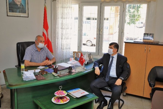 Başkan Fadıloğlu, 4 mahalle muhtarını ziyaret etti