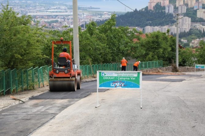 İzmit Belediyesi’nden Gündoğdu’da asfalt seferberliği