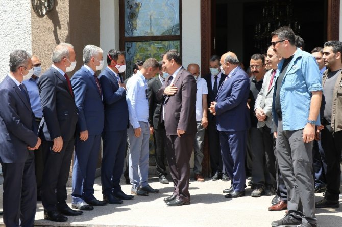 Vali Arslantaş, Erzincan’a veda etti